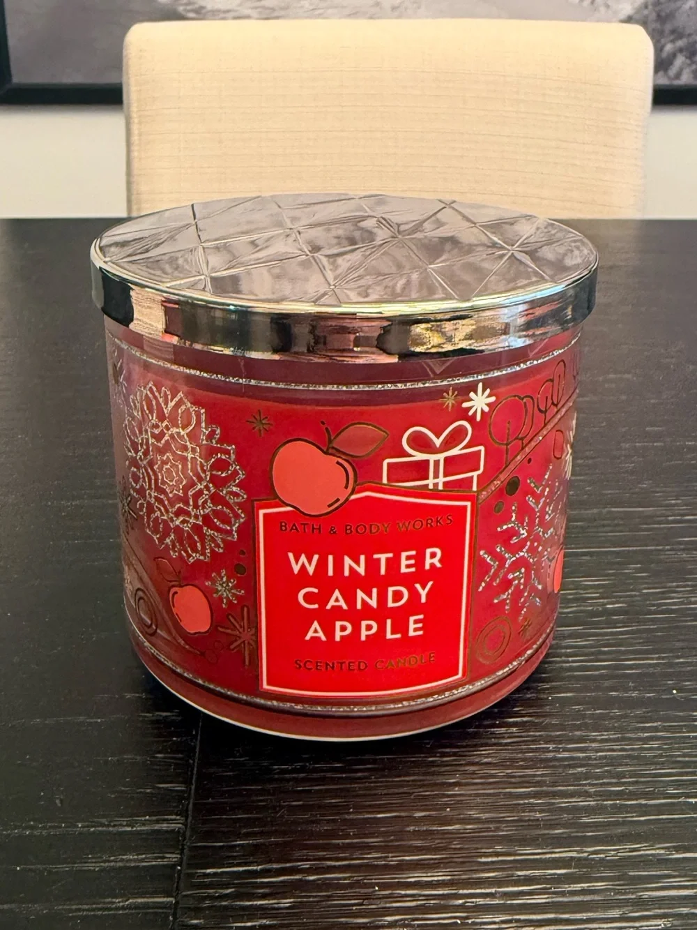 Bath & Body Works 3-Wick Candle Winter Candy Apple Home Candle Unused - Picture 2 of 6